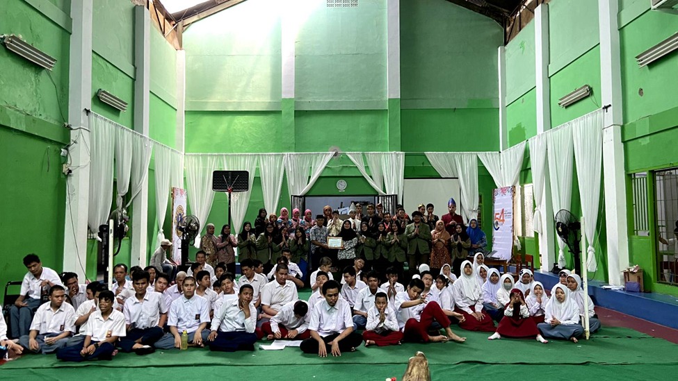 WhatsApp_Image_2023-12-08_at_17.03.37.jpeg WhatsApp_Image_2023-12-08_at_17.03.37.jpeg